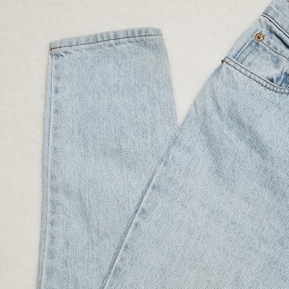 Vintage Levi's Jeans - Picture 6 of 13